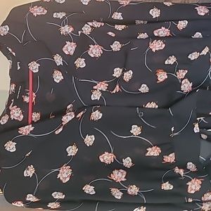 EUC  (Who What Where) Blouse (Size Large) waist level with front tie